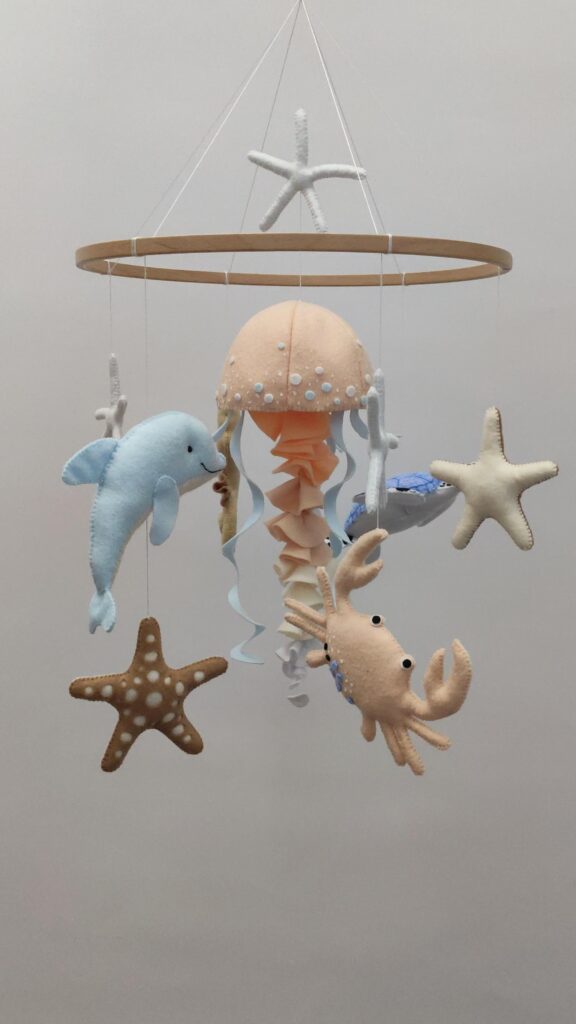 Baby Mobile Neutral. Ocean Mobile. Mobile Felt Jellyfish. Seashell Mobile. Coastal Nursery.
