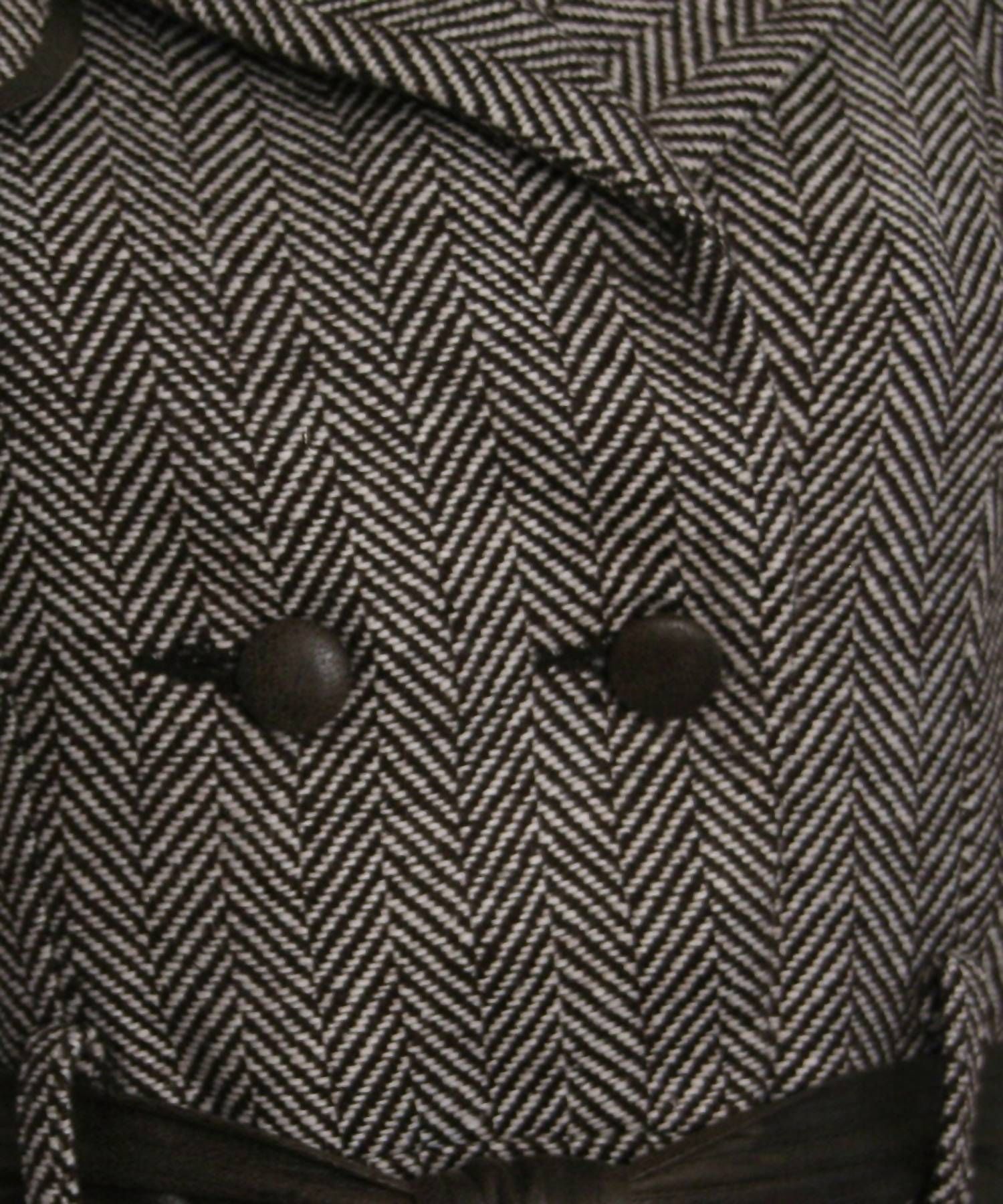 Double Zero – Women’s Double Breasted A-line Coat – M / Coffee