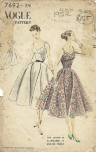 1952 Vintage VOGUE Sewing Pattern B32\