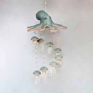 Baby Mobile mit Krake und Qualle – Ozean Mobile Baby – Kinderzimmer Mobile Neutral – Krippe Mobile Meer – Hängemobile Maritim – Krippe Mobile