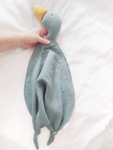 cuddly cloth seagull lovey, first soft toy for newborn child, unisex baby shower gift, wild bird plush security blanket for boys and girls