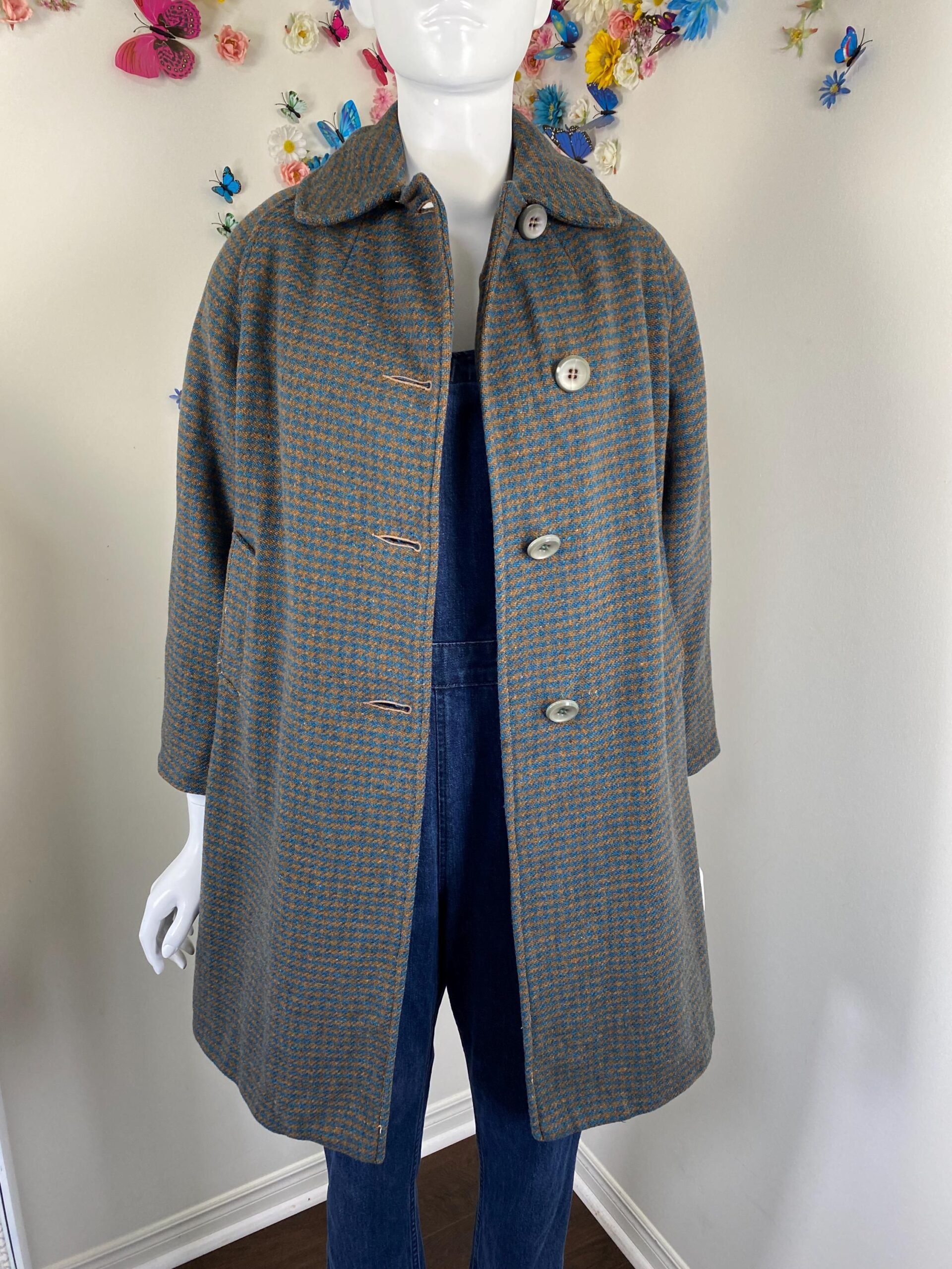 60s Tweed Wool Coat Vintage Winter Fall Houndstooth Overcoat 1960s Blue Brown Long Dress Coat Mod Classic Minimalist Coat – S