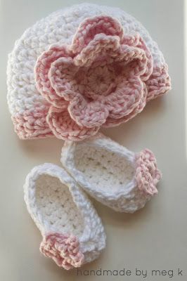 Crocheted Newborn Slippers