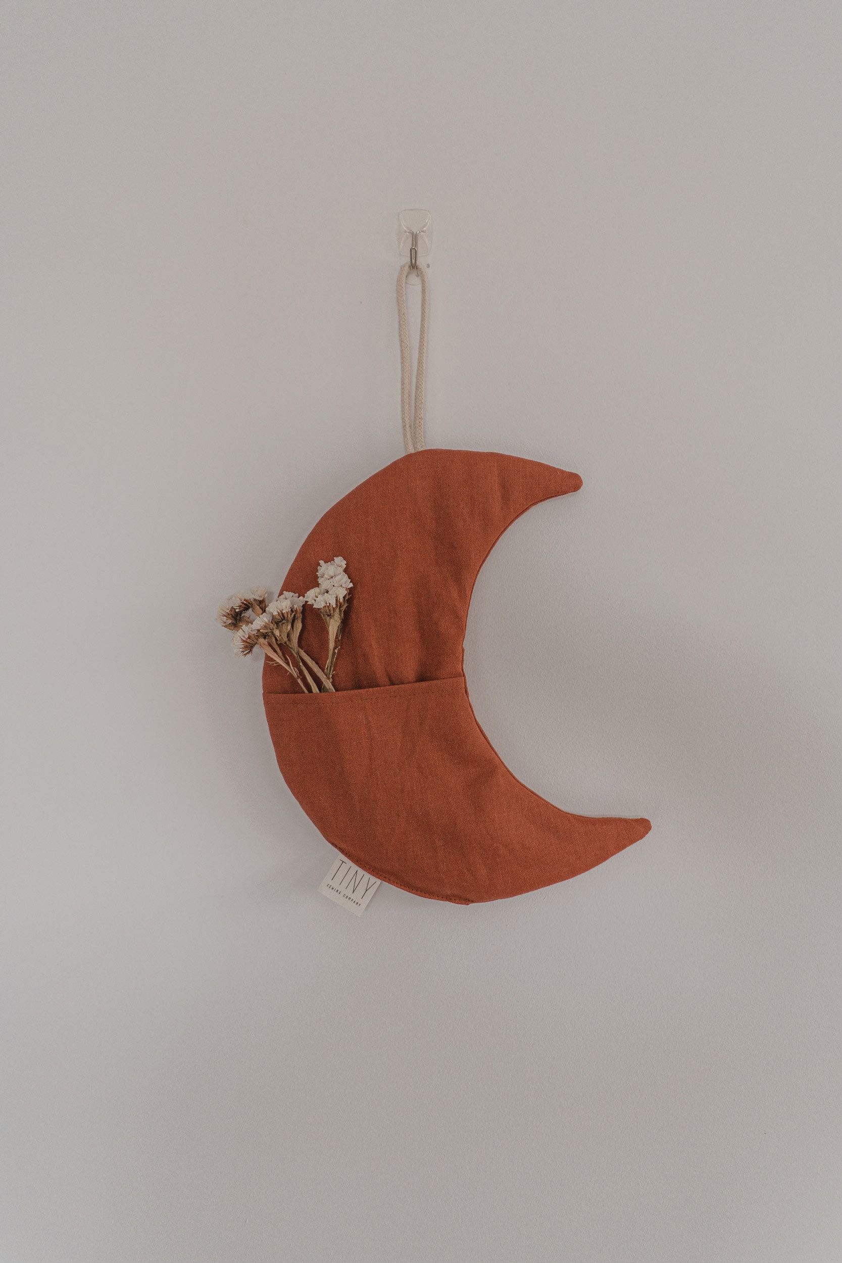 Hanging Moon Pocket PDF sewing pattern, Baby accessories, instant download