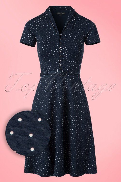 Embrace femininity | Large women’s collection