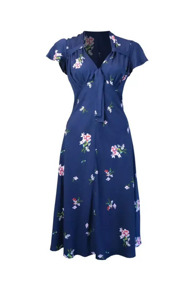 Robe Petty Retro Blue – imprimé floral délicat