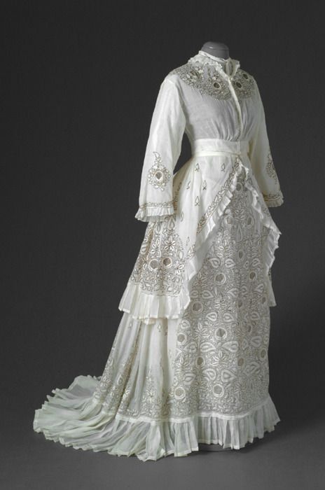 Rate the Dress: Summer Whites of the 1870s – The Dreamstress