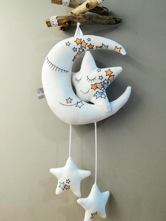 Móvil Decoración de pared nombre luna estrellas decoración madera flotante habitación infantil bebé camello tono – Etsy España