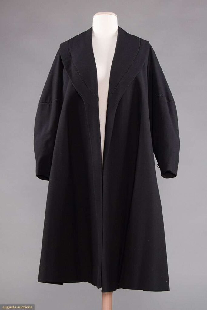 Augusta Auctions – 3 BLACK COATS, 1940-1950s