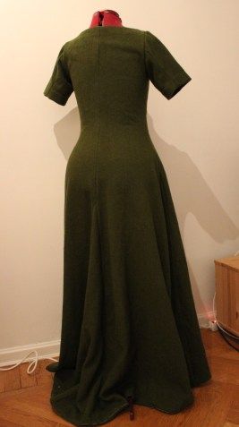 A Green Medieval Cote