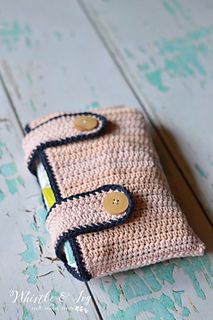 Diaper Pouch pattern by Bethany Dearden