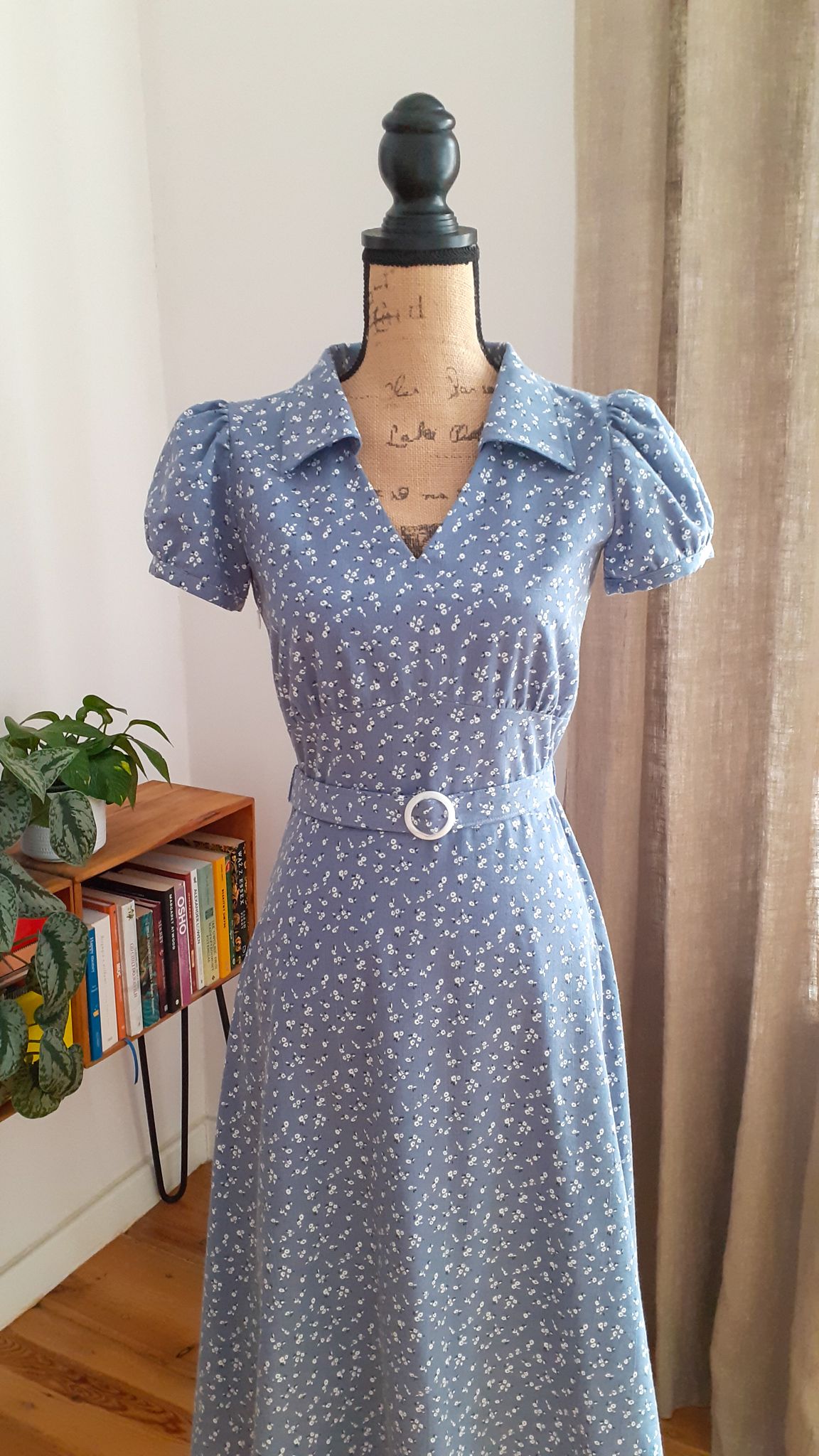 Vintage 1940s Style inspired Dress