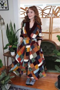 Reddit Users Recreated 12 Famous Outfits and Some of Them Could Outshine the Originals