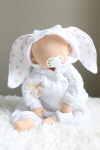 Waldorf inspiriertes Baby